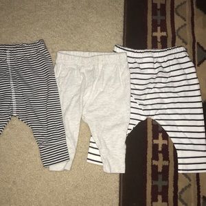 Baby boy pants bundle (NB)